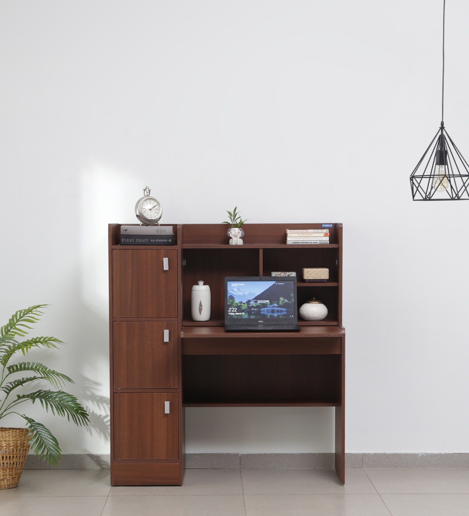 Rigato Walnut Elegance Desk with Hutch