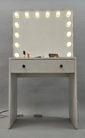 The Makeup Novice | Makeup Vanity with LED Lights