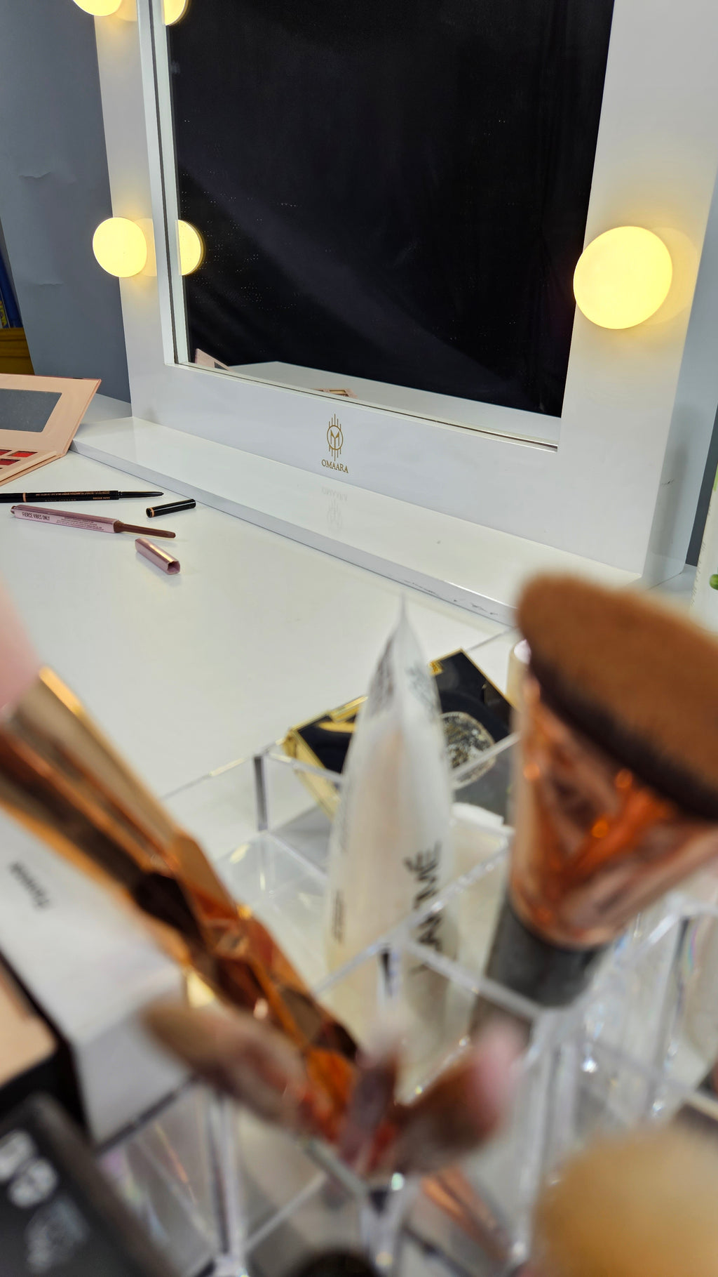 The Makeup Palette | Makeup Vanity Dressing Table