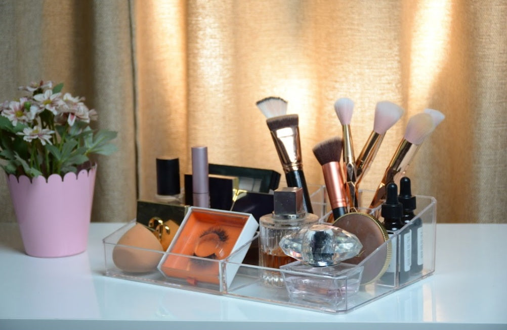 CLEAR SKIN CITY | MAKEUP ORGANISER