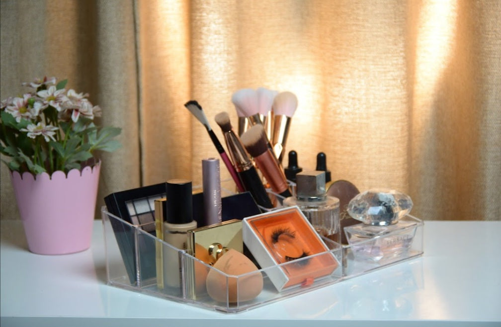 CLEAR SKIN CITY | MAKEUP ORGANISER