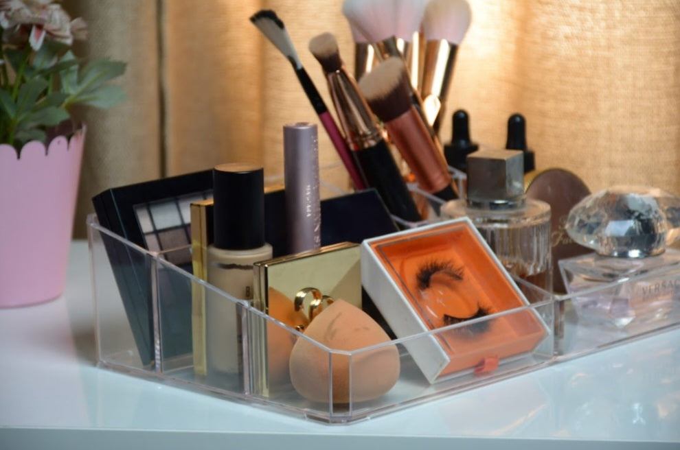 CLEAR SKIN CITY | MAKEUP ORGANISER