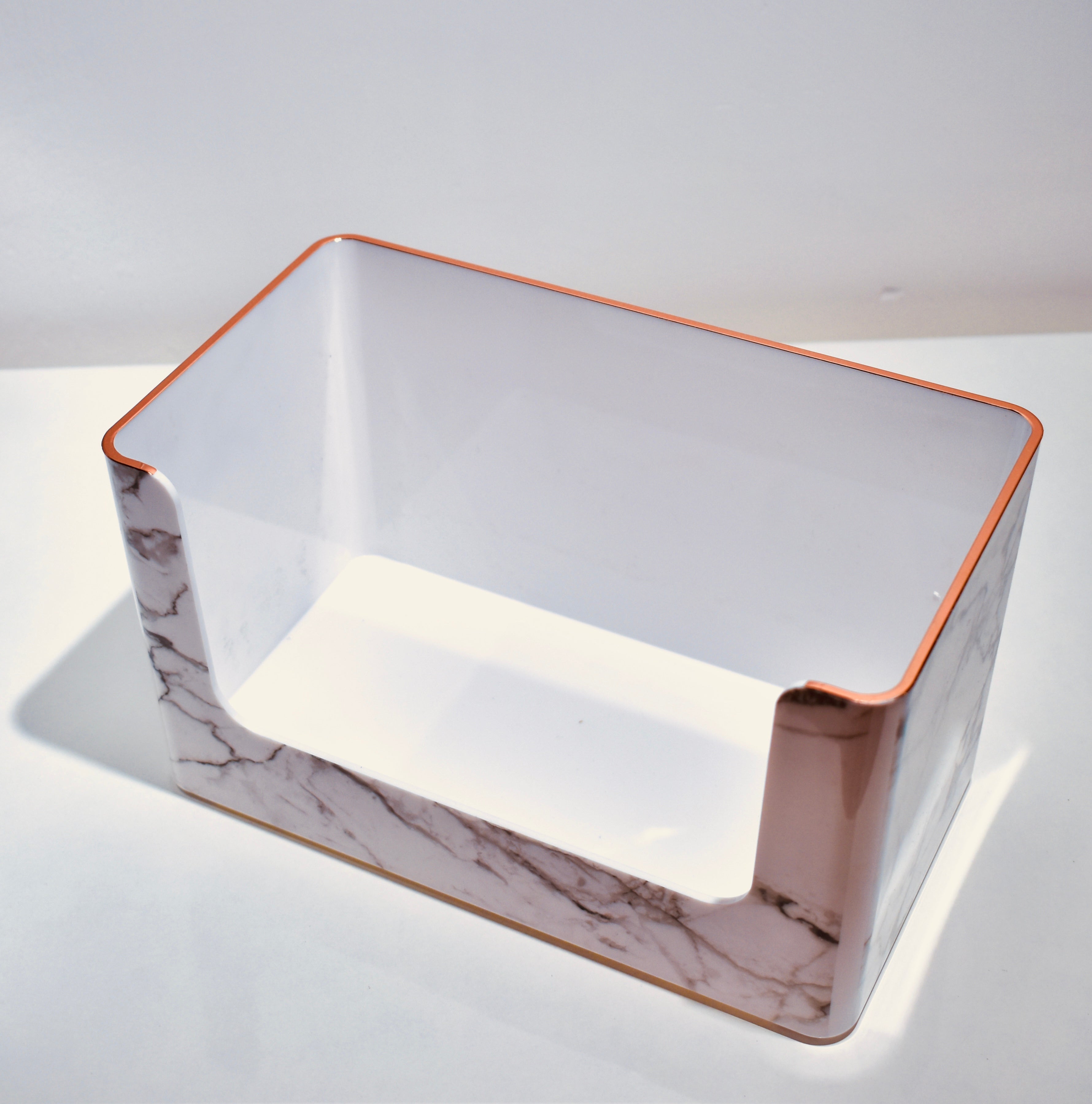 MARBLE SKIN CITY | MAKEUP ORGANISER - Omaara