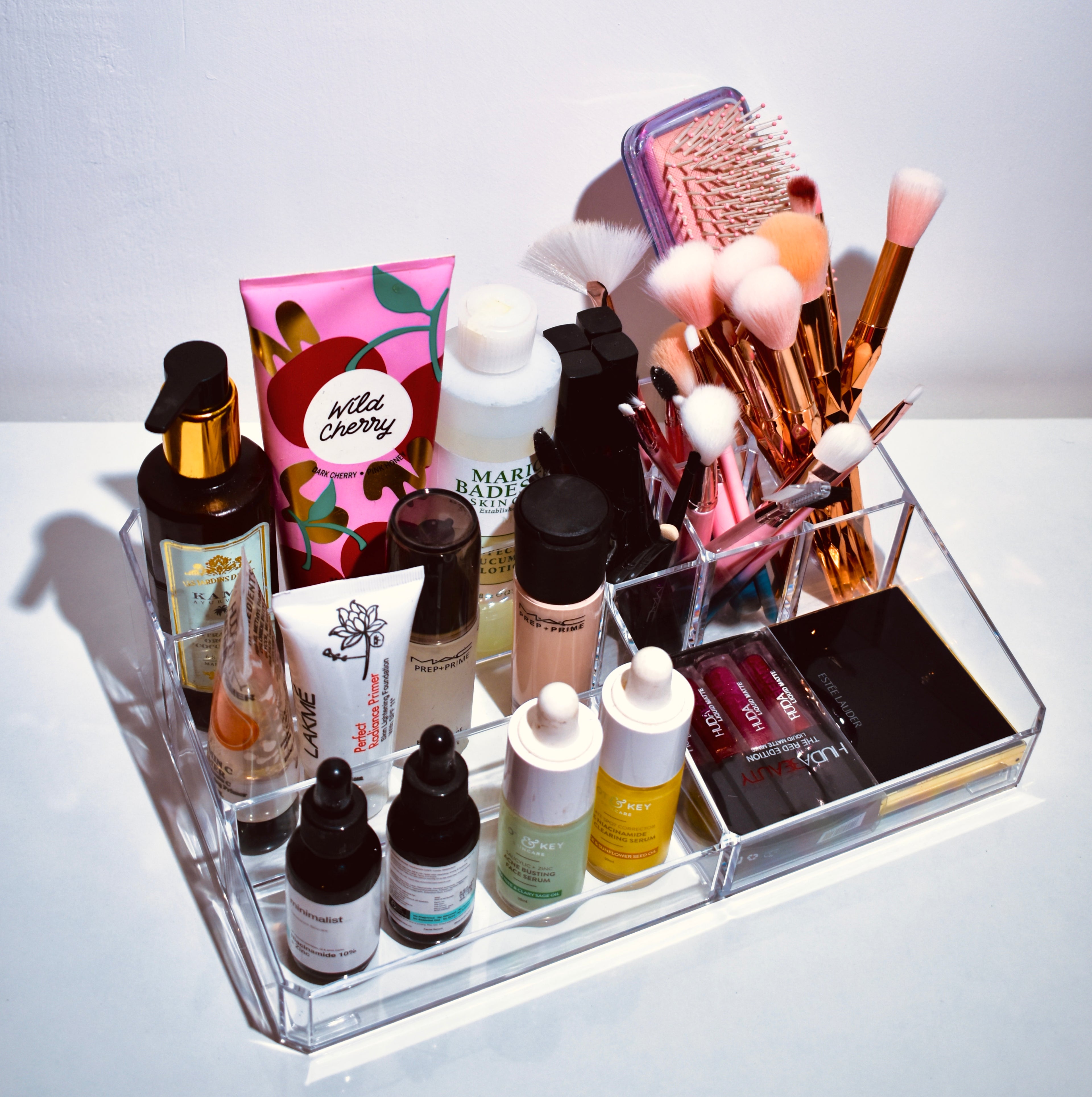 CLEAR SKIN CITY | MAKEUP ORGANISER - Omaara