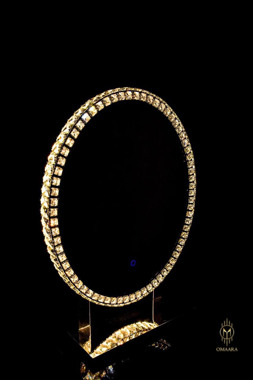 THE CRYSTAL BALL | MAKEUP MIRROR WITH LED LIGHTS - Omaara