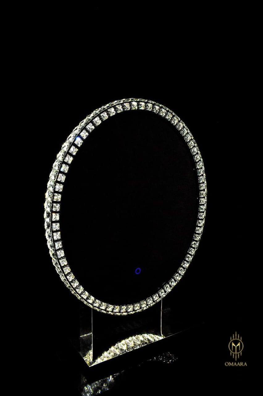 THE CRYSTAL BALL | MAKEUP MIRROR WITH LED LIGHTS - Omaara
