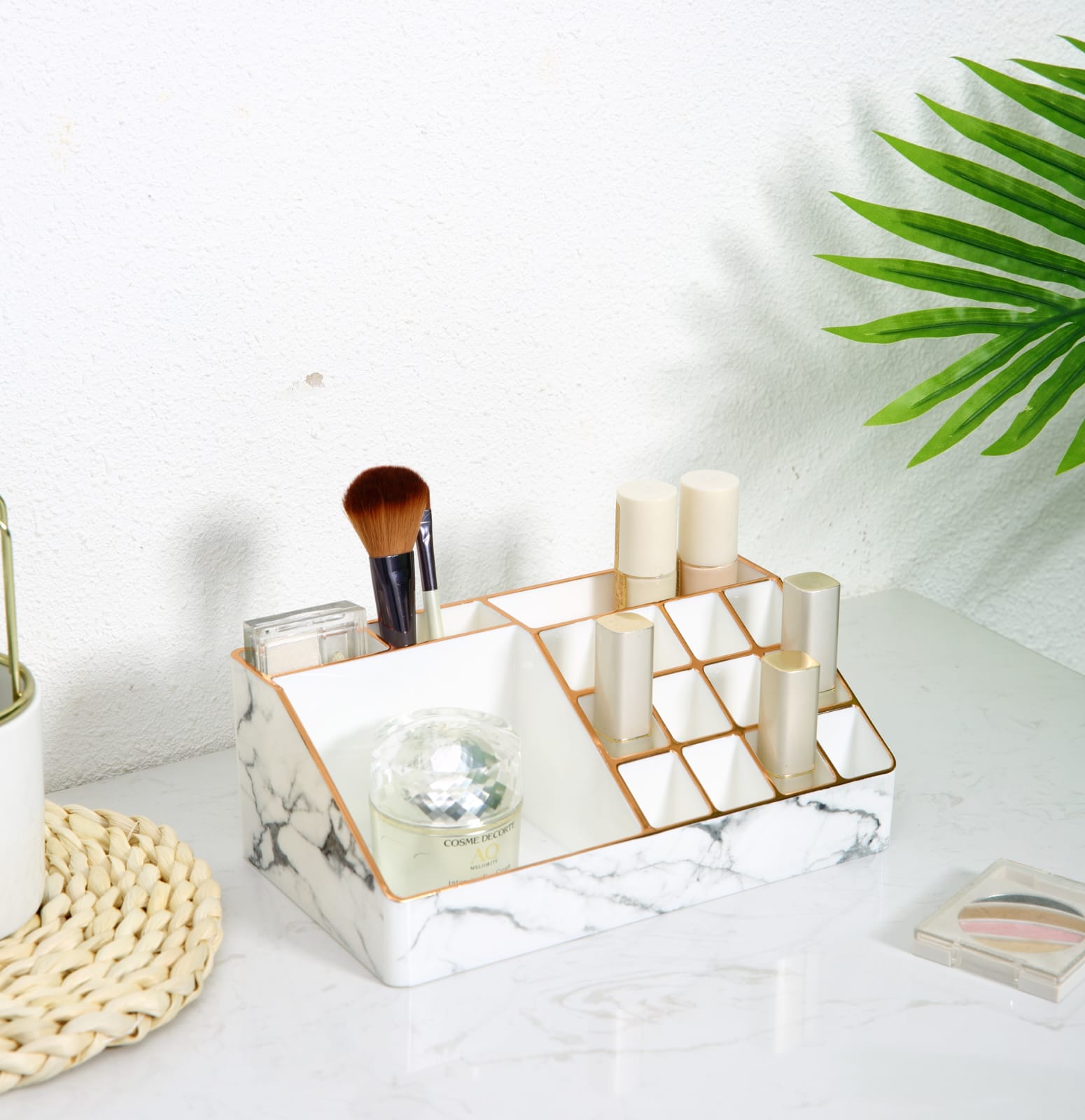 MARBLE MAKEUP TOWN | MAKEUP ORGANISER - Omaara