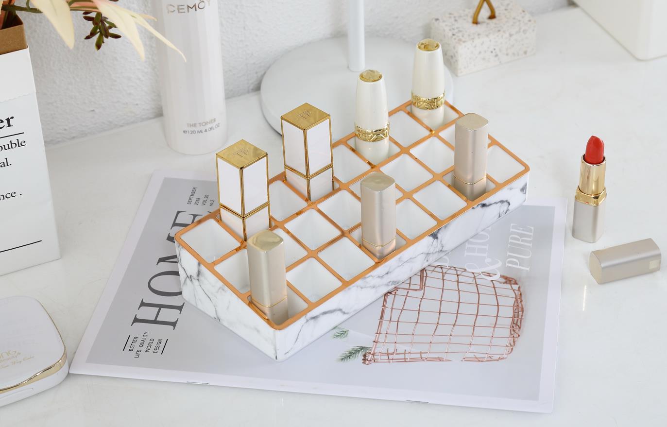 MARBLE LIP CITY | MAKEUP ORGANISER - Omaara