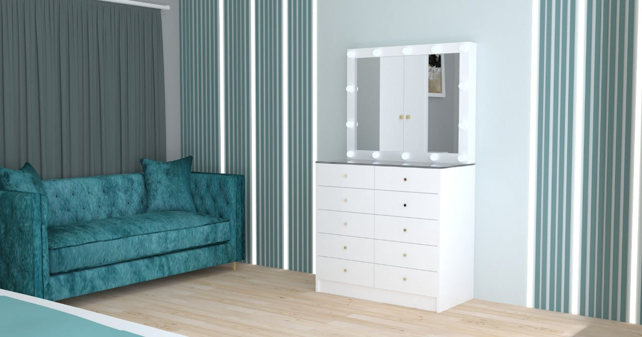 THE MAKEUP BOAT | MAKEUP VANITY WITH LED LIGHTS - Omaara