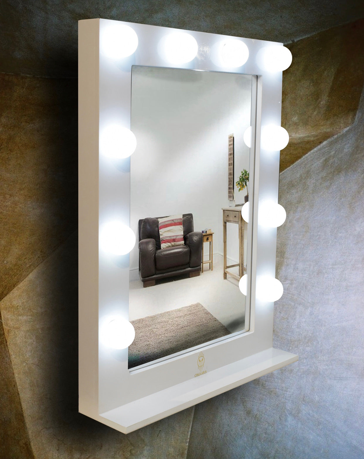 THE MAKEUP NINJA | HOLLYWOOD MIRROR WITH LED LIGHTS - Omaara