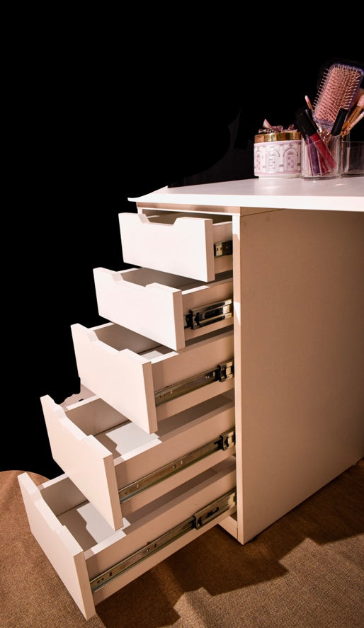 THE PRINCESS TABLE - Omaara