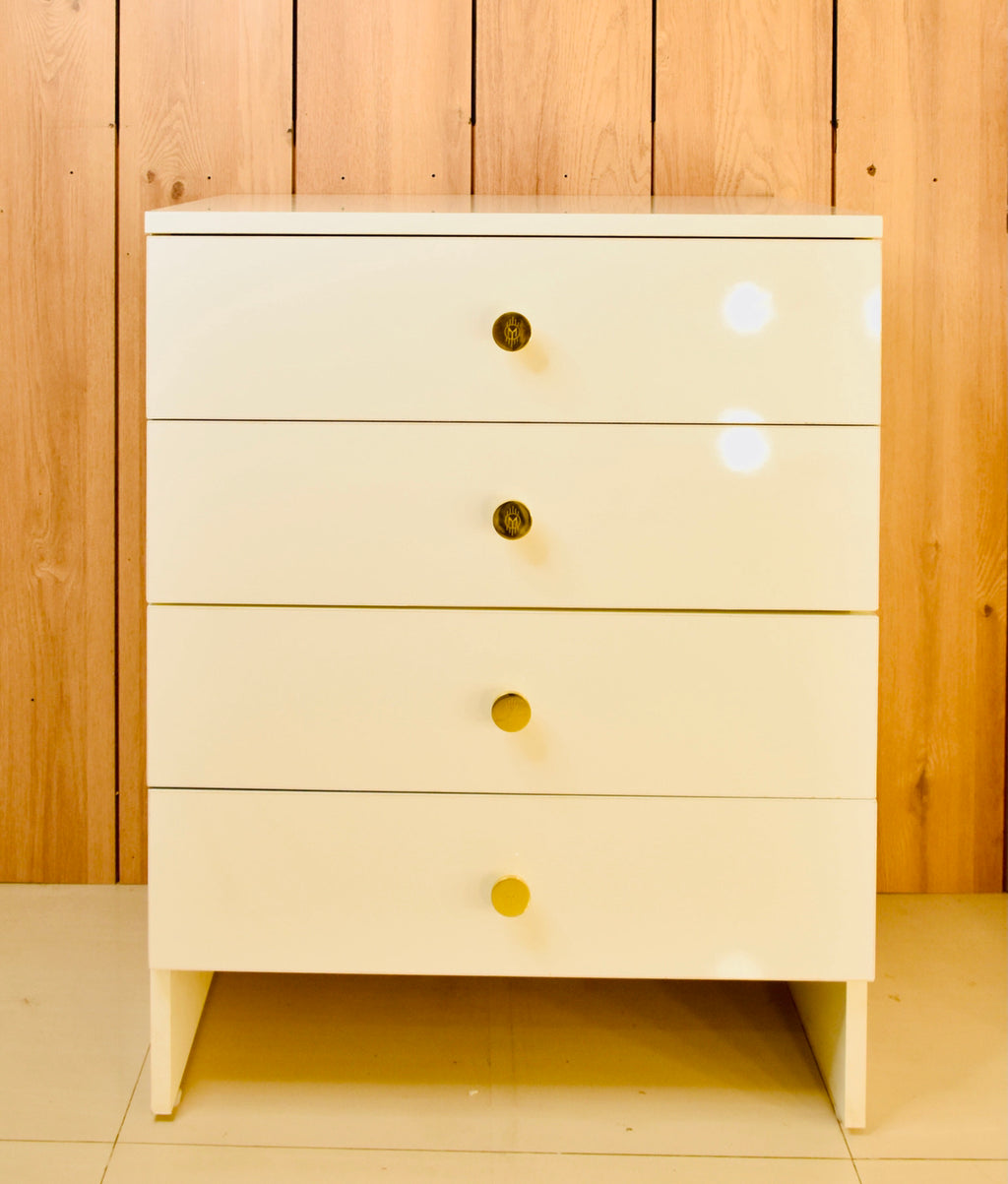 THE MAKEUP ADDICT ( Bedroom Drawers ) - Omaara