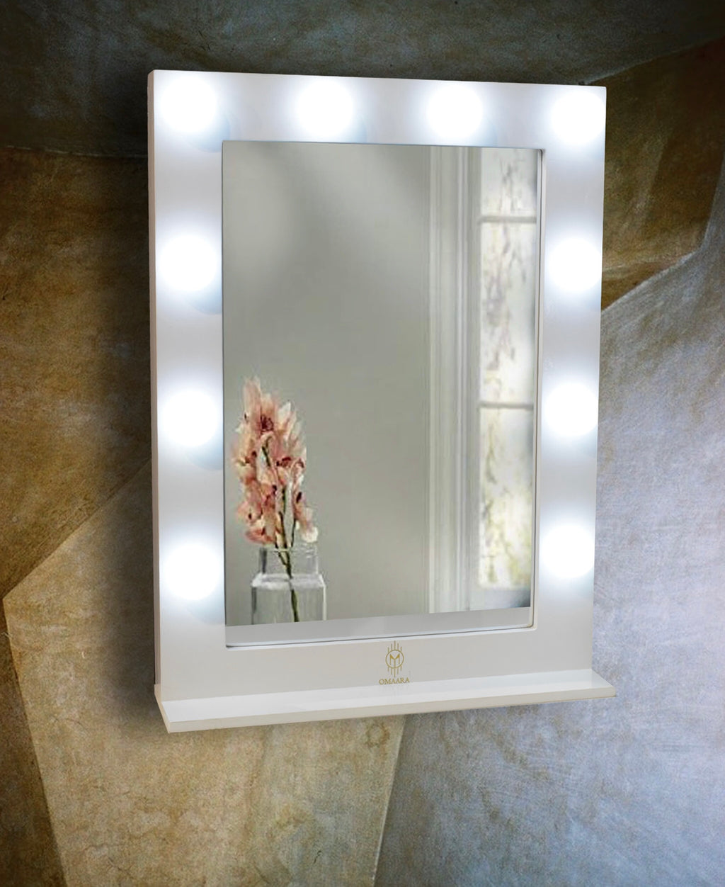 THE MAKEUP NINJA | HOLLYWOOD MIRROR WITH LED LIGHTS - Omaara